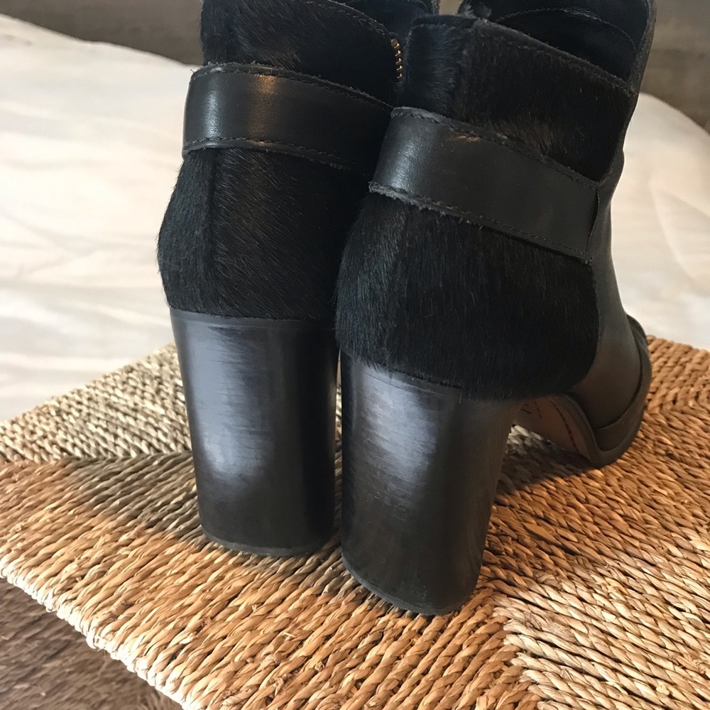 M4D3 European black leather booties - Picture 3 of 5